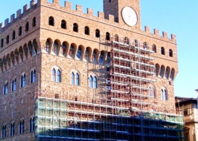 Intervento di sostituzione delle finestre al Palazzo Vecchio, Firenze - Falegnameria Rangoni Basilio